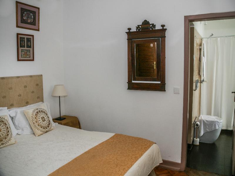 Casa Shanti Niketan Ештуріл Екстер'єр фото