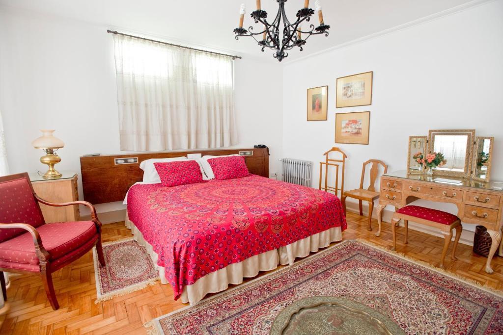 Casa Shanti Niketan Ештуріл Номер фото